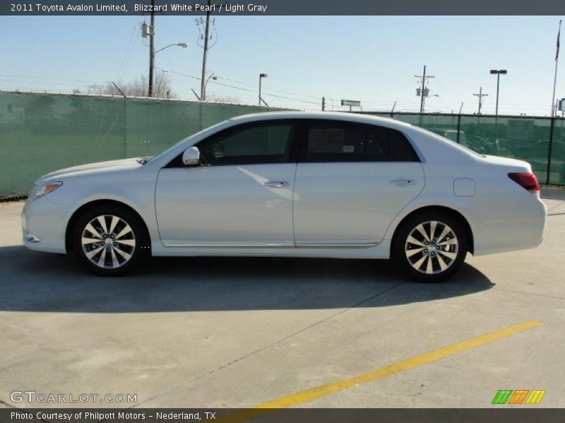 Blizzard White Pearl / Light Gray 2011 Toyota Avalon Limited