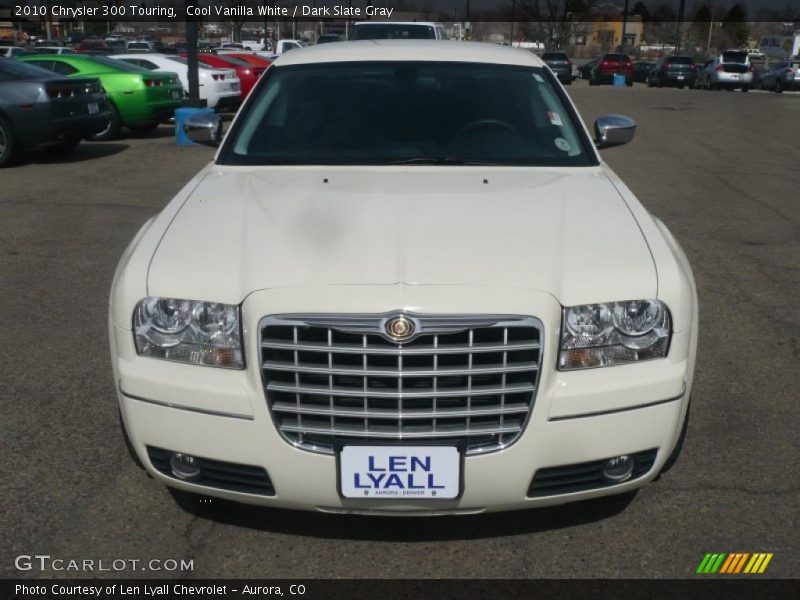 Cool Vanilla White / Dark Slate Gray 2010 Chrysler 300 Touring