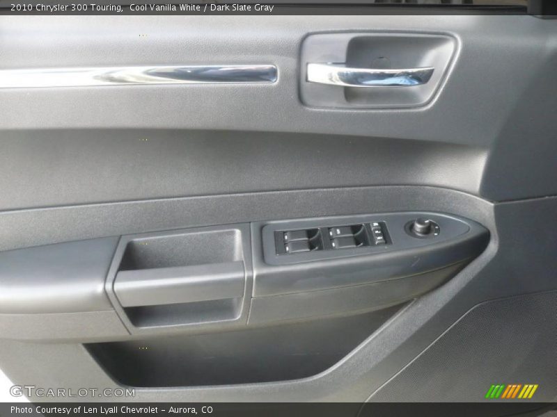 Cool Vanilla White / Dark Slate Gray 2010 Chrysler 300 Touring