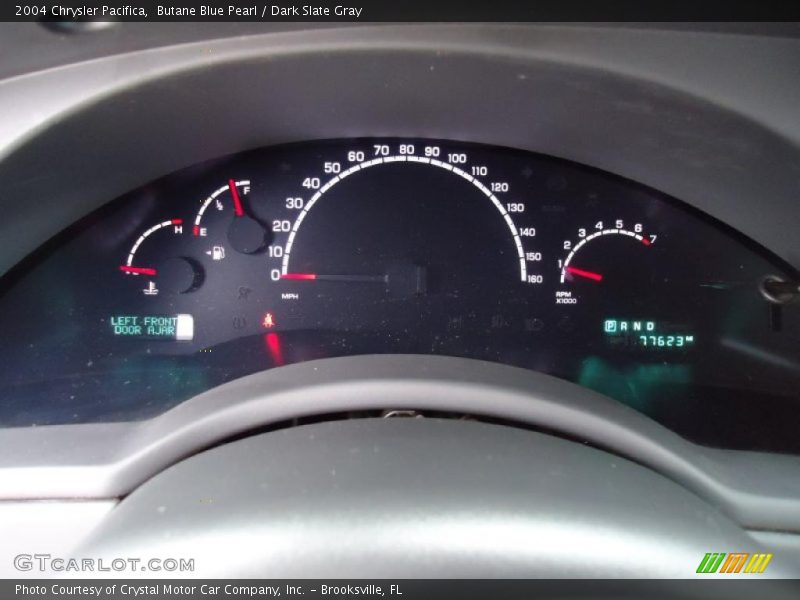 Butane Blue Pearl / Dark Slate Gray 2004 Chrysler Pacifica