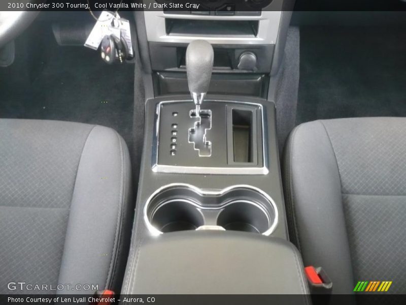 Cool Vanilla White / Dark Slate Gray 2010 Chrysler 300 Touring