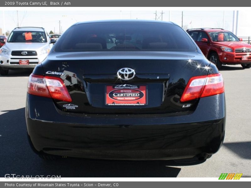Black / Ash 2009 Toyota Camry LE
