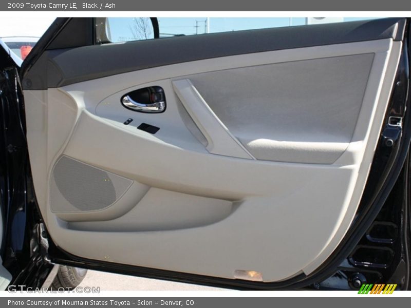 Black / Ash 2009 Toyota Camry LE
