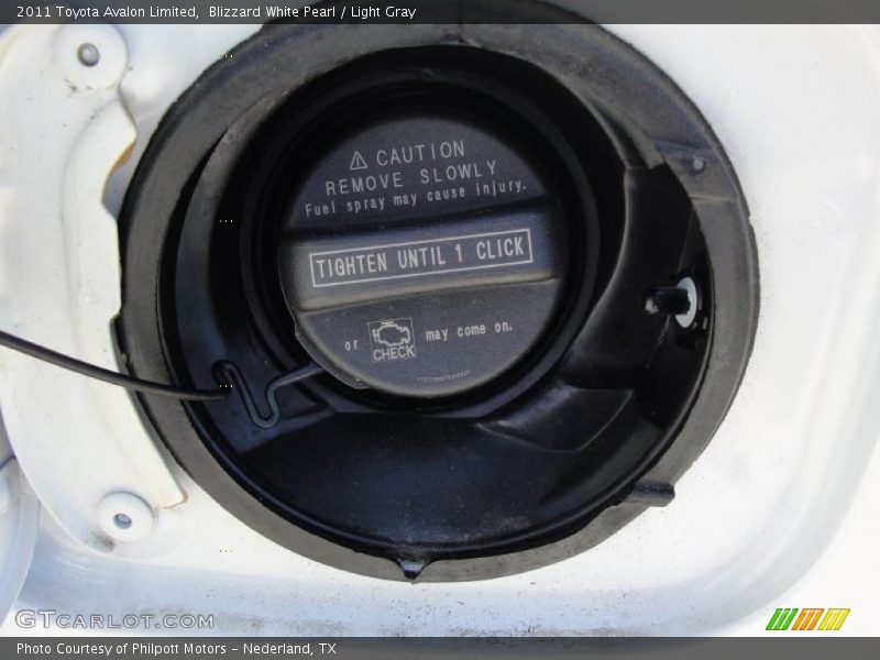 Blizzard White Pearl / Light Gray 2011 Toyota Avalon Limited