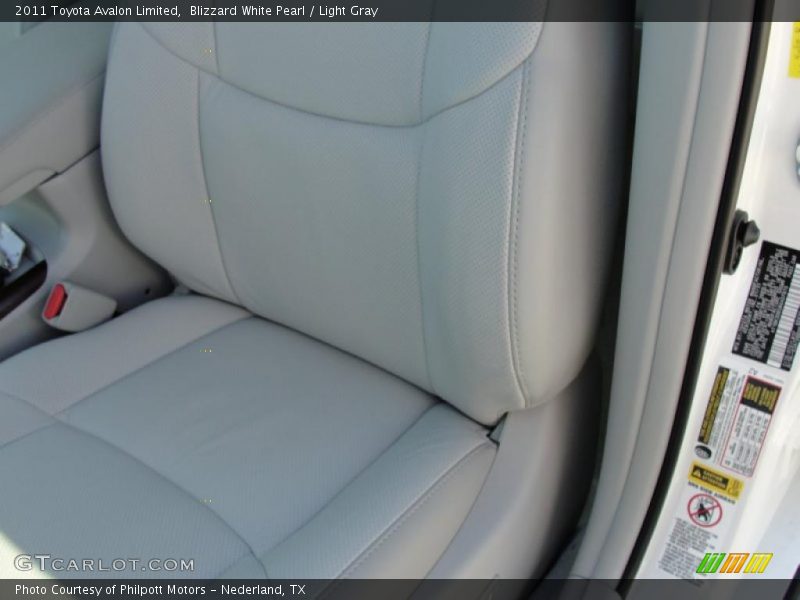 Blizzard White Pearl / Light Gray 2011 Toyota Avalon Limited