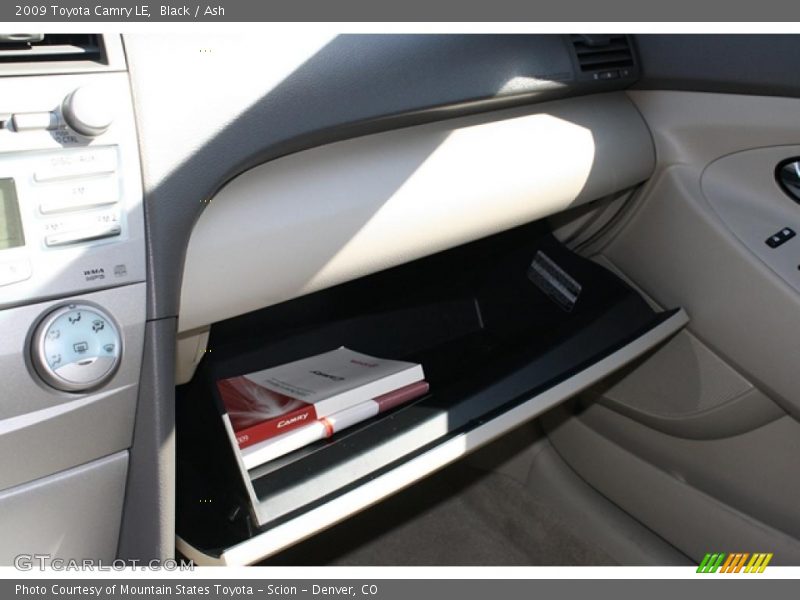 Black / Ash 2009 Toyota Camry LE