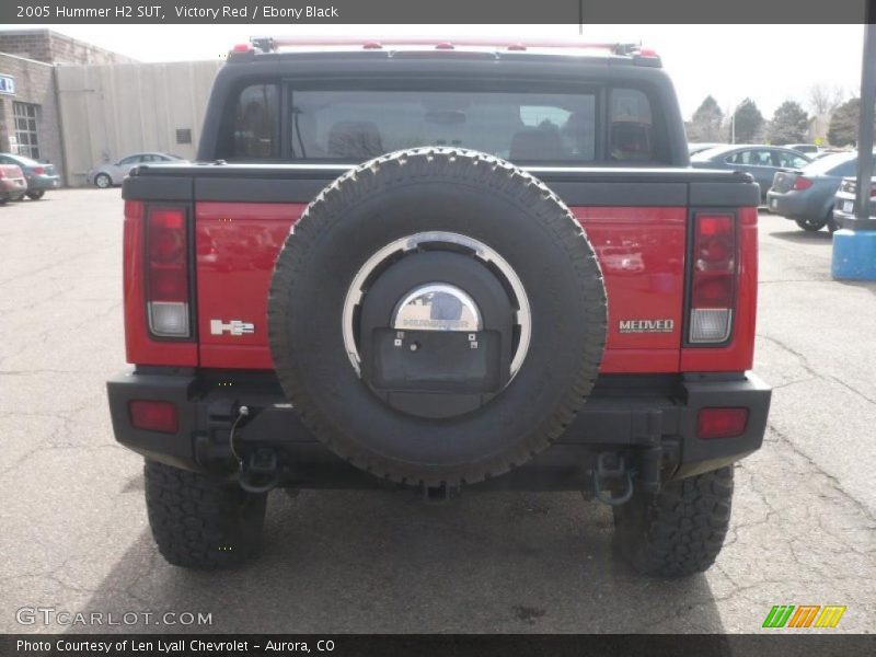 Victory Red / Ebony Black 2005 Hummer H2 SUT
