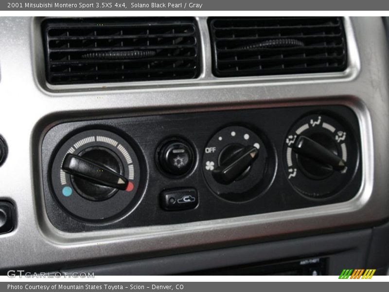 Controls of 2001 Montero Sport 3.5XS 4x4