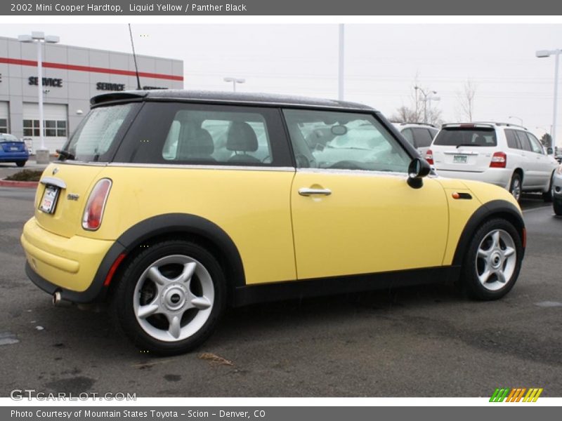 Liquid Yellow / Panther Black 2002 Mini Cooper Hardtop