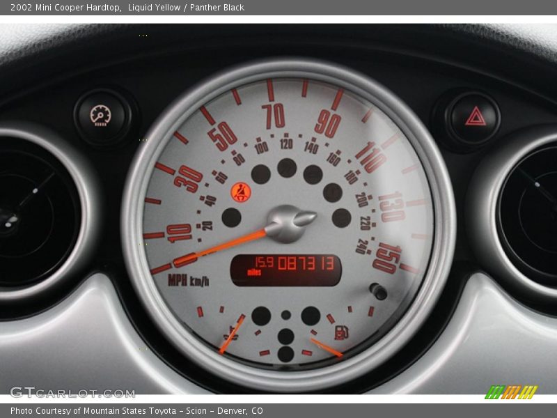 Liquid Yellow / Panther Black 2002 Mini Cooper Hardtop