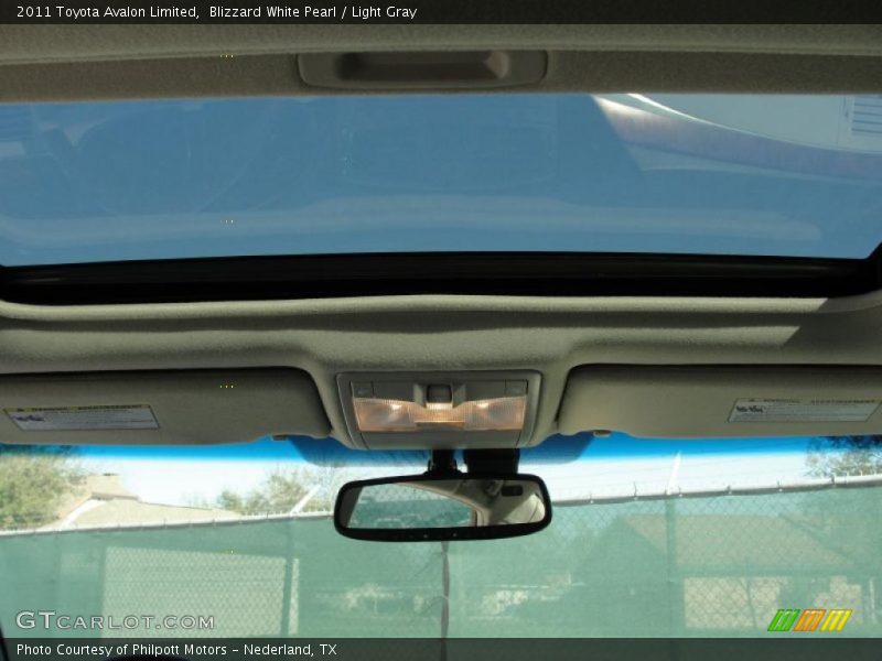 Blizzard White Pearl / Light Gray 2011 Toyota Avalon Limited