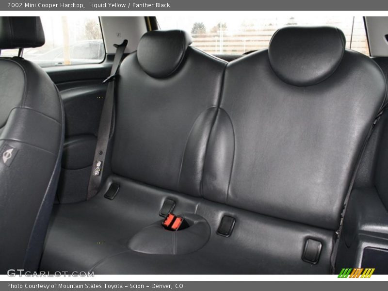Liquid Yellow / Panther Black 2002 Mini Cooper Hardtop