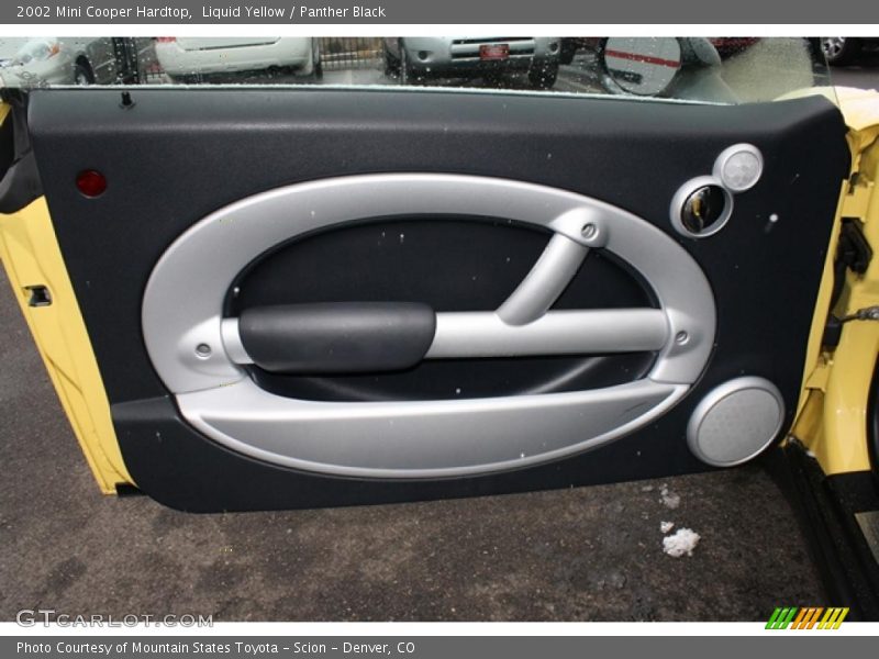 Liquid Yellow / Panther Black 2002 Mini Cooper Hardtop