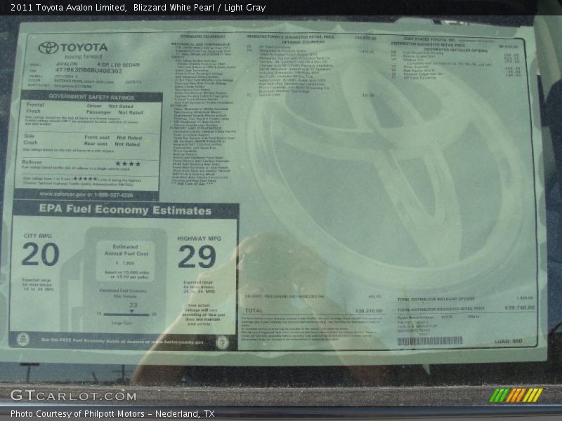 Blizzard White Pearl / Light Gray 2011 Toyota Avalon Limited
