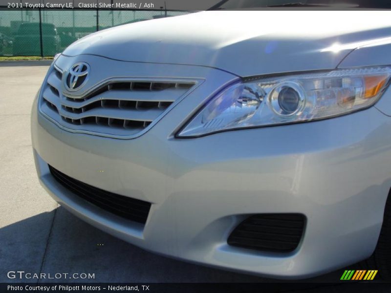 Classic Silver Metallic / Ash 2011 Toyota Camry LE