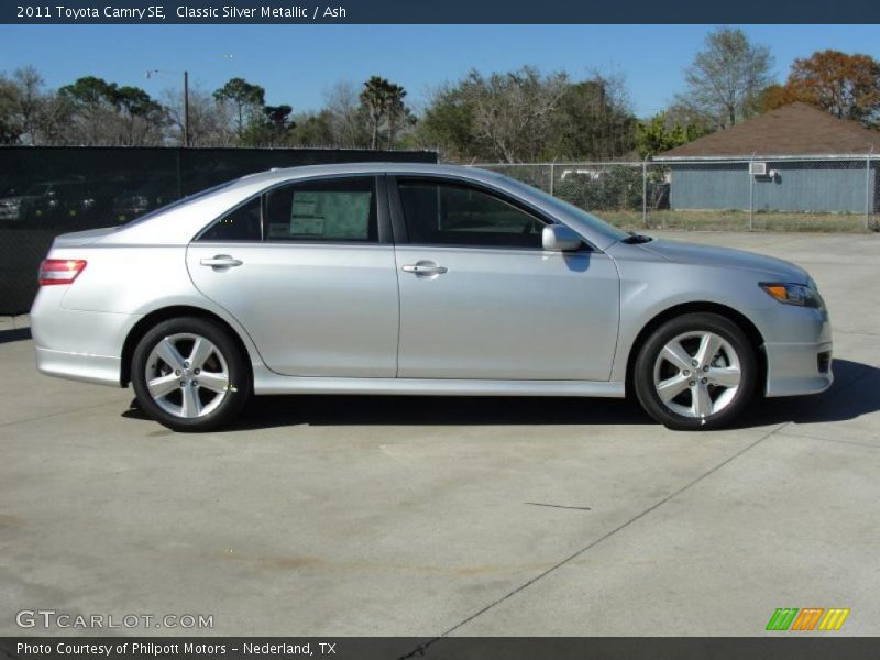 Classic Silver Metallic / Ash 2011 Toyota Camry SE