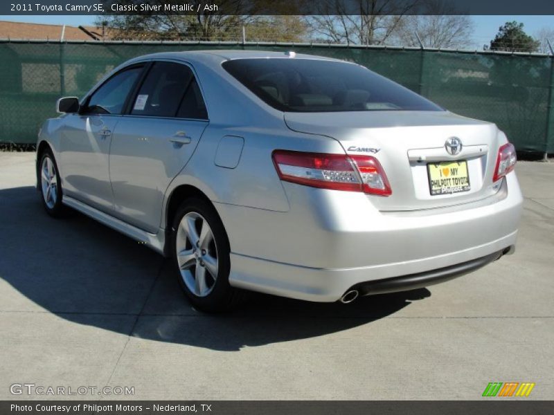 Classic Silver Metallic / Ash 2011 Toyota Camry SE