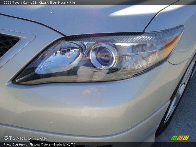 Classic Silver Metallic / Ash 2011 Toyota Camry SE