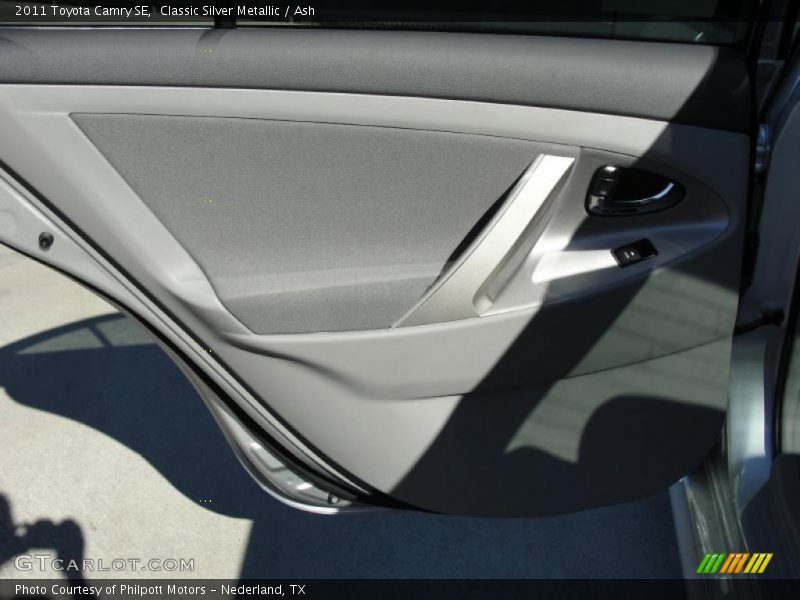 Classic Silver Metallic / Ash 2011 Toyota Camry SE