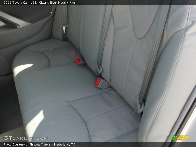 Classic Silver Metallic / Ash 2011 Toyota Camry SE
