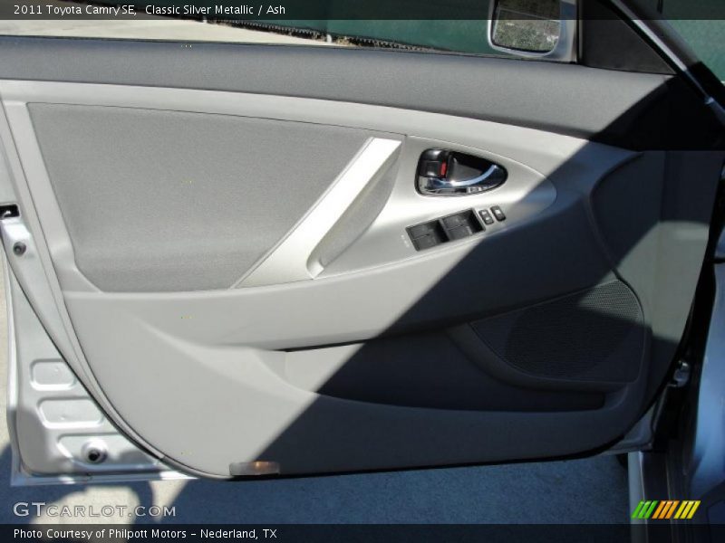Classic Silver Metallic / Ash 2011 Toyota Camry SE
