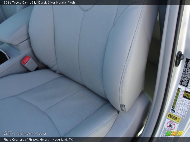 Classic Silver Metallic / Ash 2011 Toyota Camry SE