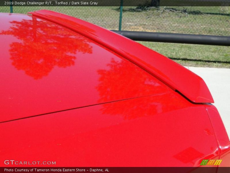TorRed / Dark Slate Gray 2009 Dodge Challenger R/T