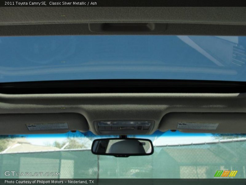 Classic Silver Metallic / Ash 2011 Toyota Camry SE