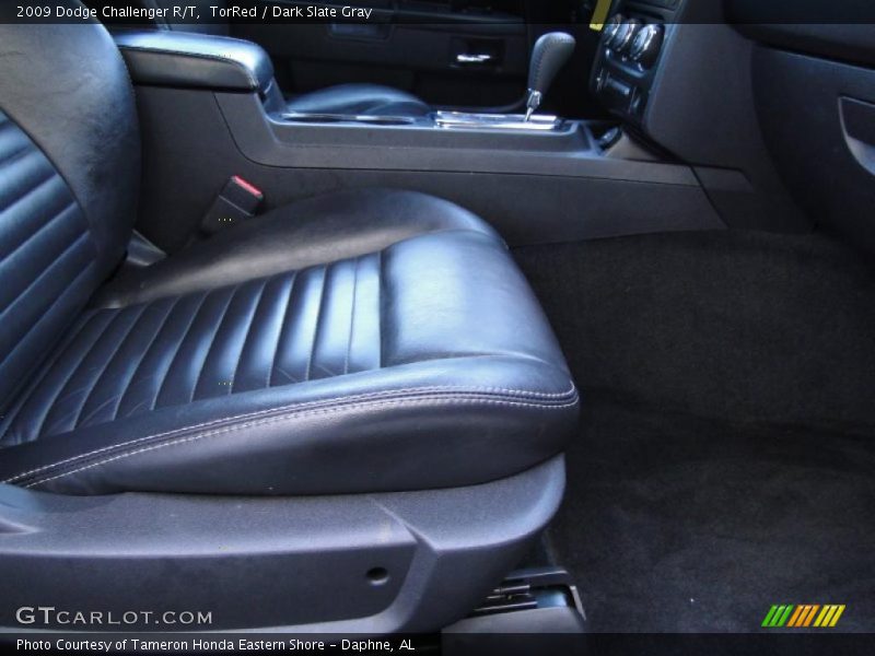 TorRed / Dark Slate Gray 2009 Dodge Challenger R/T