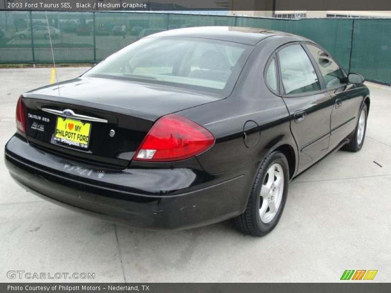 Black / Medium Graphite 2003 Ford Taurus SES