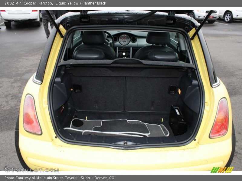 Liquid Yellow / Panther Black 2002 Mini Cooper Hardtop
