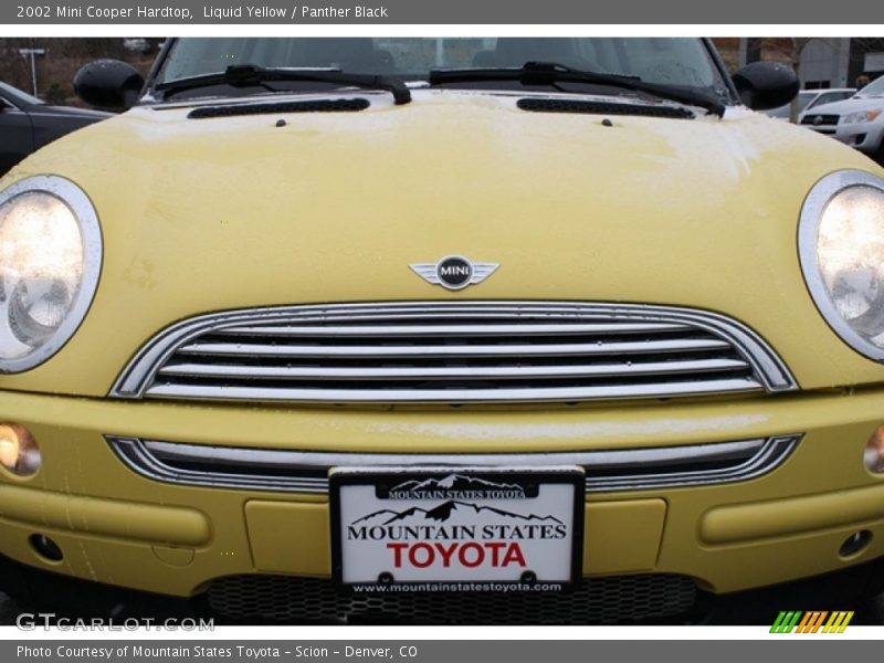 Liquid Yellow / Panther Black 2002 Mini Cooper Hardtop