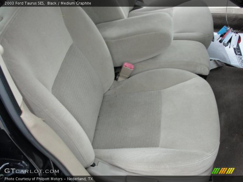 Black / Medium Graphite 2003 Ford Taurus SES
