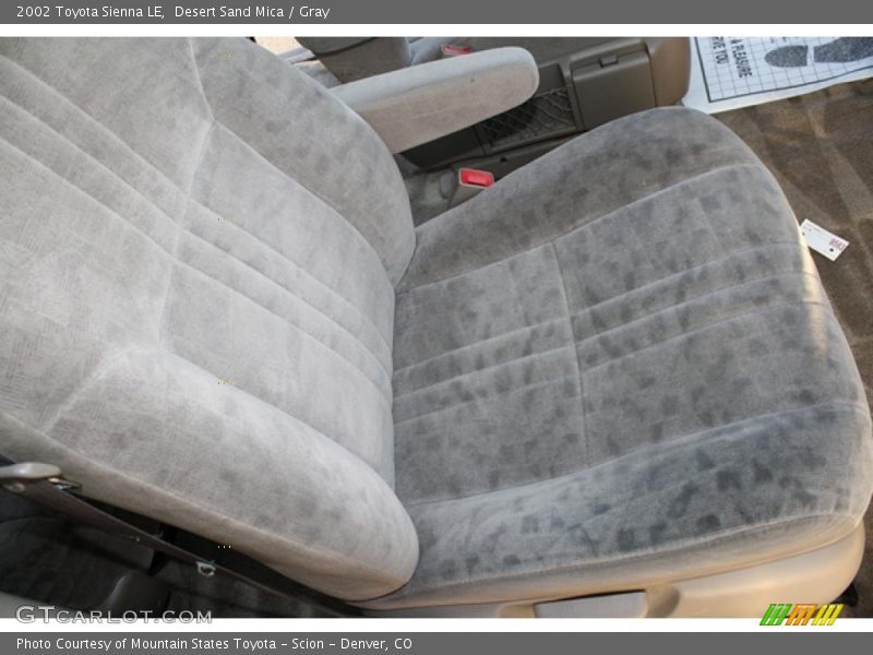 Desert Sand Mica / Gray 2002 Toyota Sienna LE