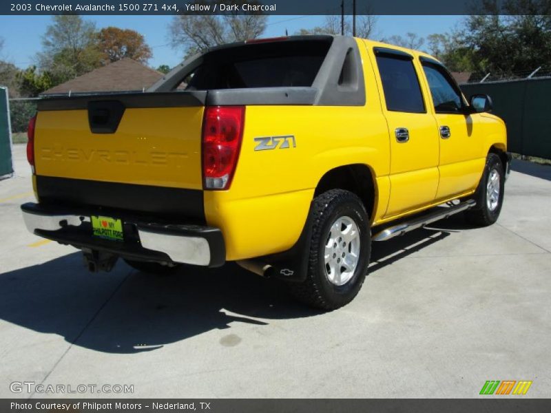 Yellow / Dark Charcoal 2003 Chevrolet Avalanche 1500 Z71 4x4
