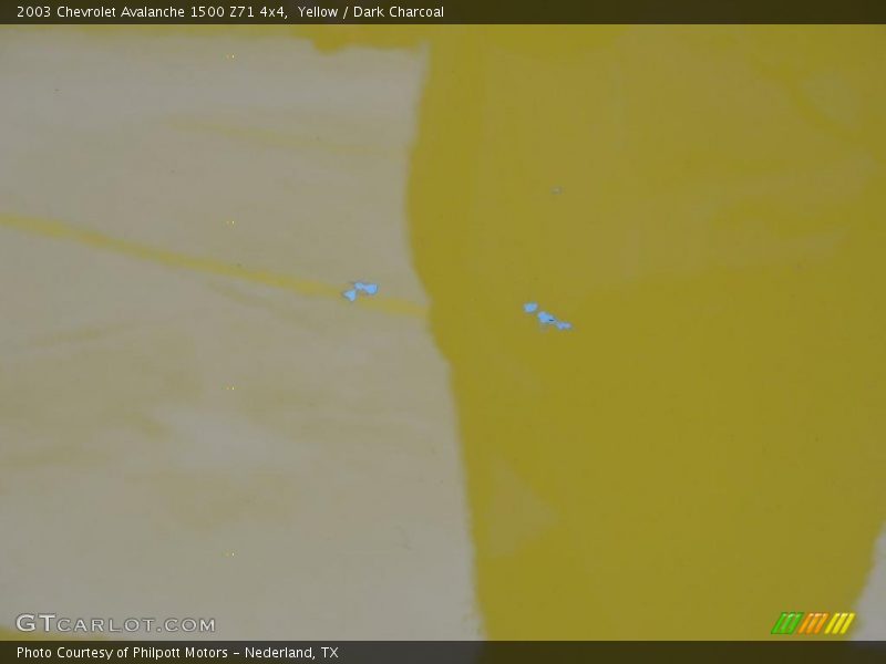 Yellow / Dark Charcoal 2003 Chevrolet Avalanche 1500 Z71 4x4