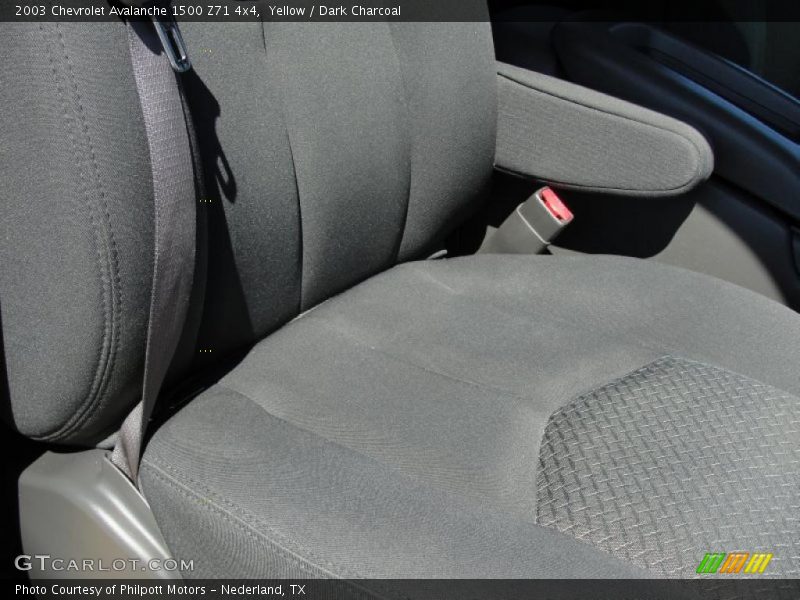 Yellow / Dark Charcoal 2003 Chevrolet Avalanche 1500 Z71 4x4
