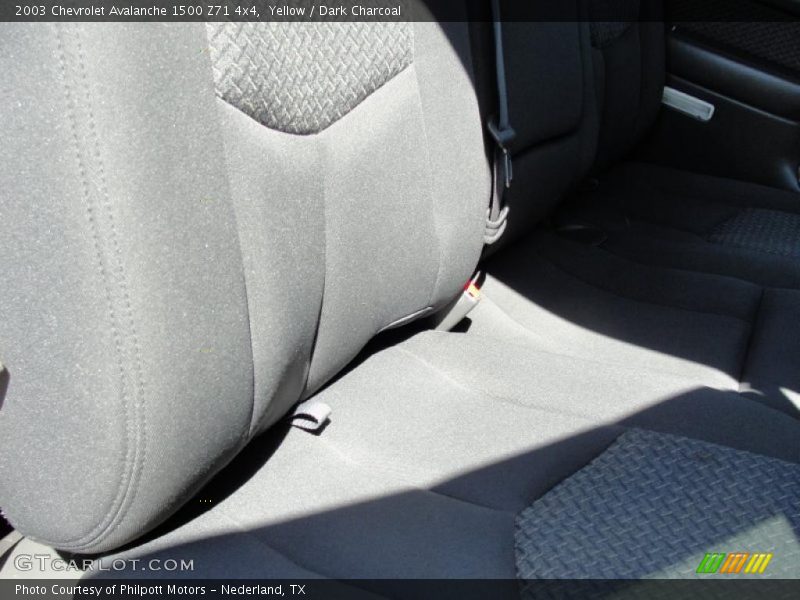 Yellow / Dark Charcoal 2003 Chevrolet Avalanche 1500 Z71 4x4