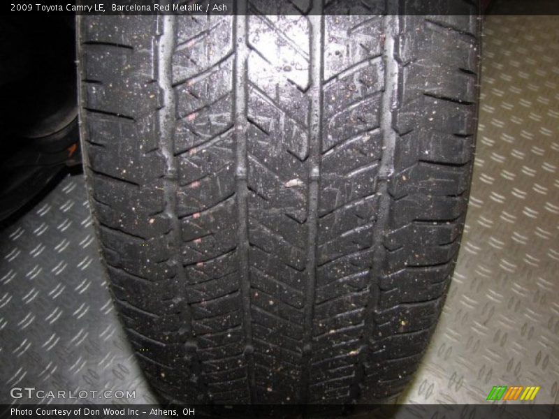 Barcelona Red Metallic / Ash 2009 Toyota Camry LE