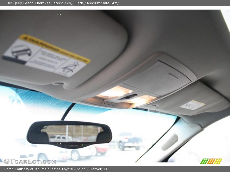 Black / Medium Slate Gray 2005 Jeep Grand Cherokee Laredo 4x4