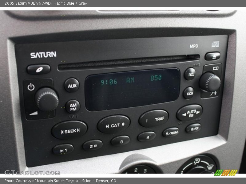 Pacific Blue / Gray 2005 Saturn VUE V6 AWD