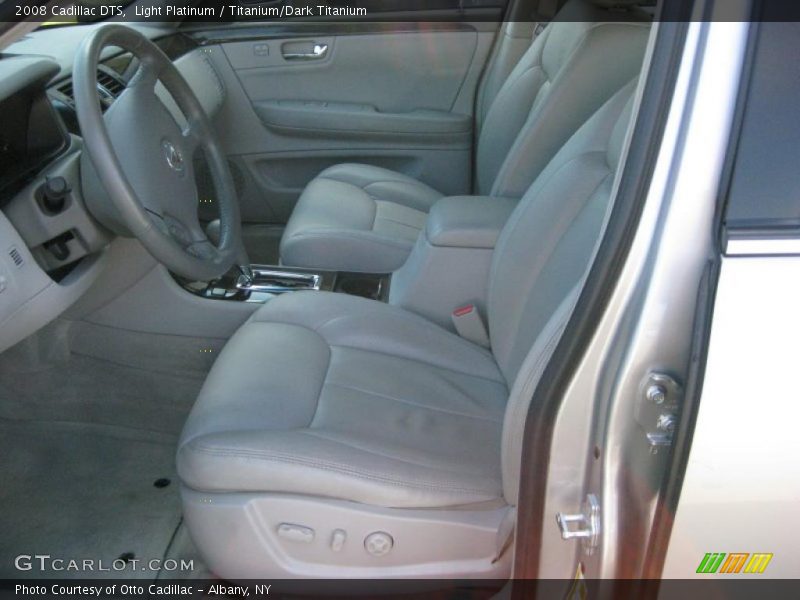 Light Platinum / Titanium/Dark Titanium 2008 Cadillac DTS