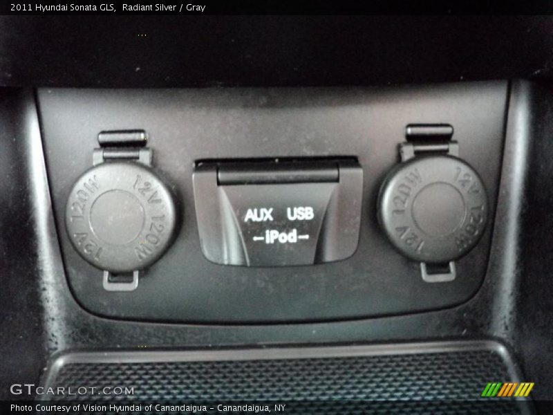 Radiant Silver / Gray 2011 Hyundai Sonata GLS