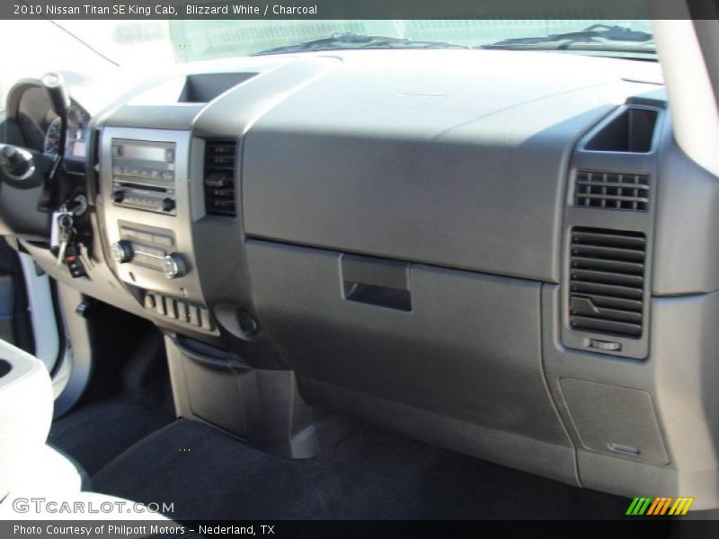 Blizzard White / Charcoal 2010 Nissan Titan SE King Cab