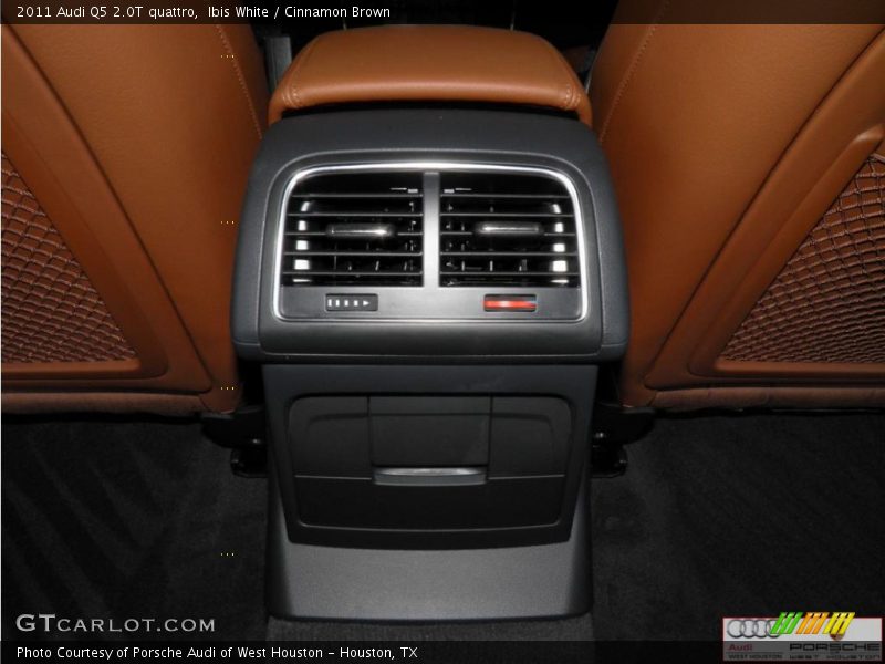 Ibis White / Cinnamon Brown 2011 Audi Q5 2.0T quattro