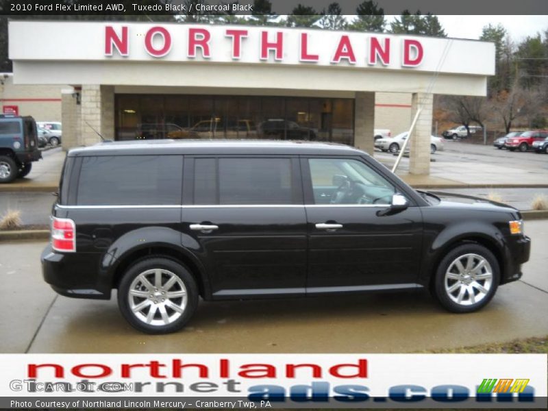 Tuxedo Black / Charcoal Black 2010 Ford Flex Limited AWD