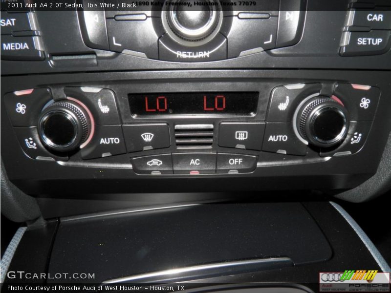 Ibis White / Black 2011 Audi A4 2.0T Sedan
