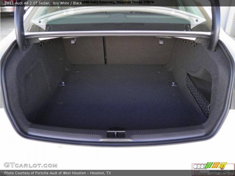 Ibis White / Black 2011 Audi A4 2.0T Sedan