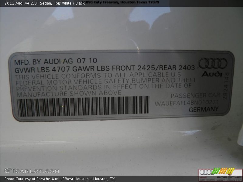 Ibis White / Black 2011 Audi A4 2.0T Sedan