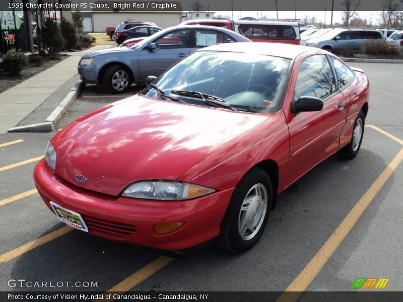 Front 3/4 View of 1999 Cavalier RS Coupe